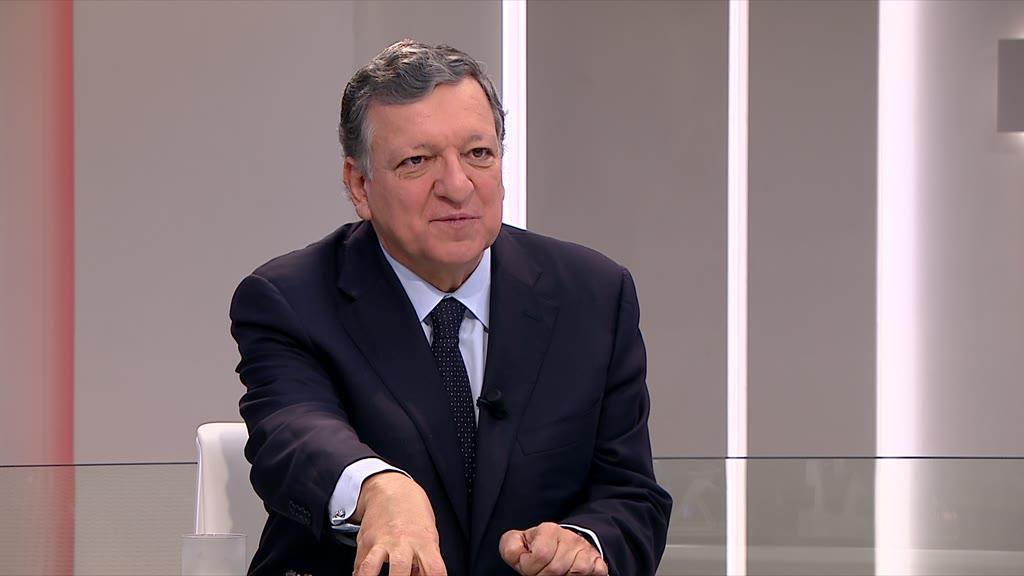 Antigo primeiro-ministro reencontra o amor após ter ficado viúvo. Durão Barroso vai casar-se