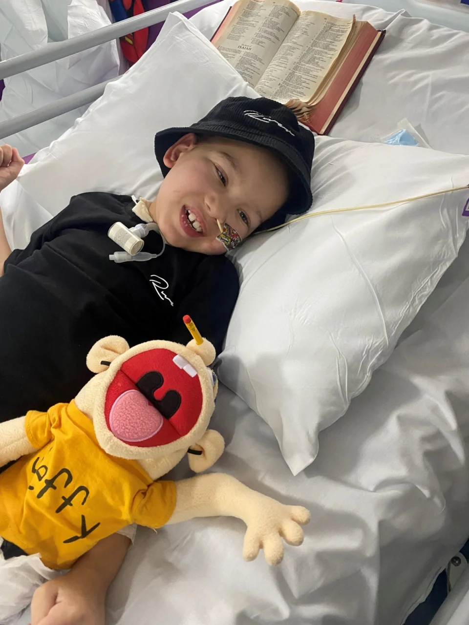 Menino de 8 anos morre com tumor cerebral. Médicos julgavam que tinha uma gastroenterite