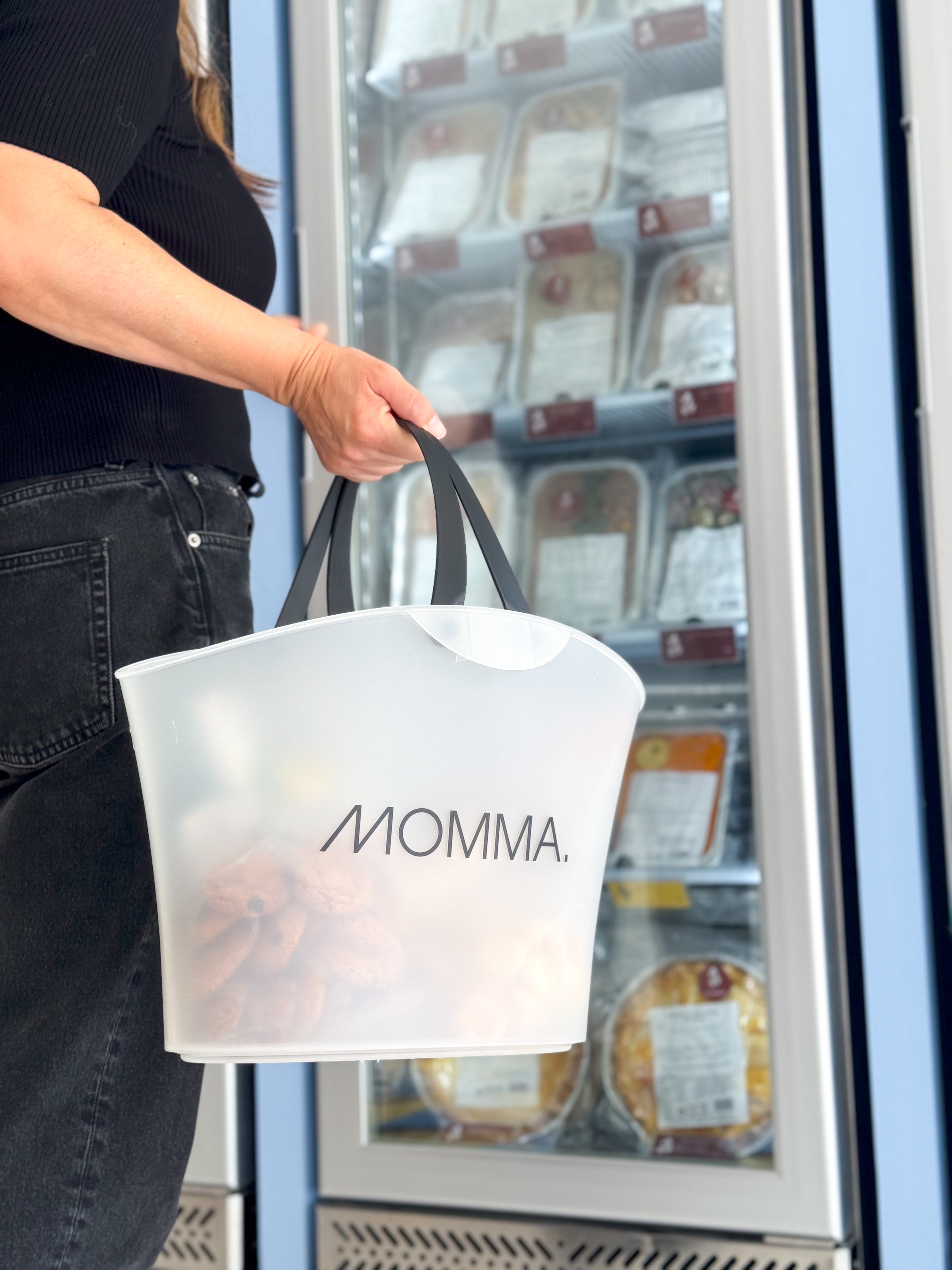 Momma. O novo serviço de comida pronta para levar para casa que junta pratos veganos a feijoadas à Transmontana