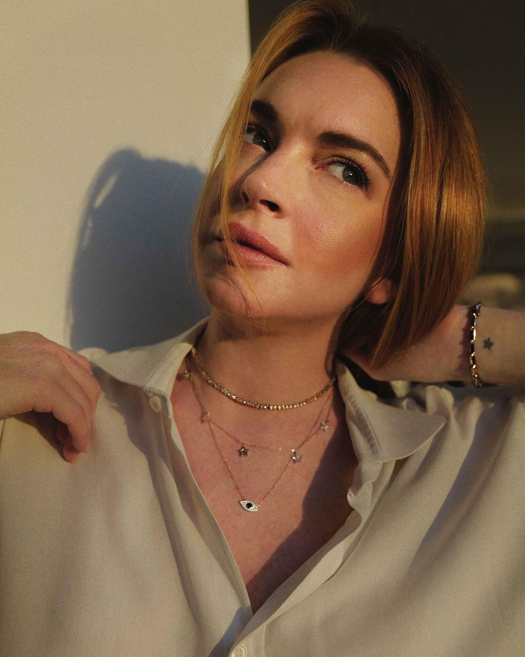 Não é “October 3rd”, mas é um dia especial: Lindsay Lohan já é uma mulher casada 