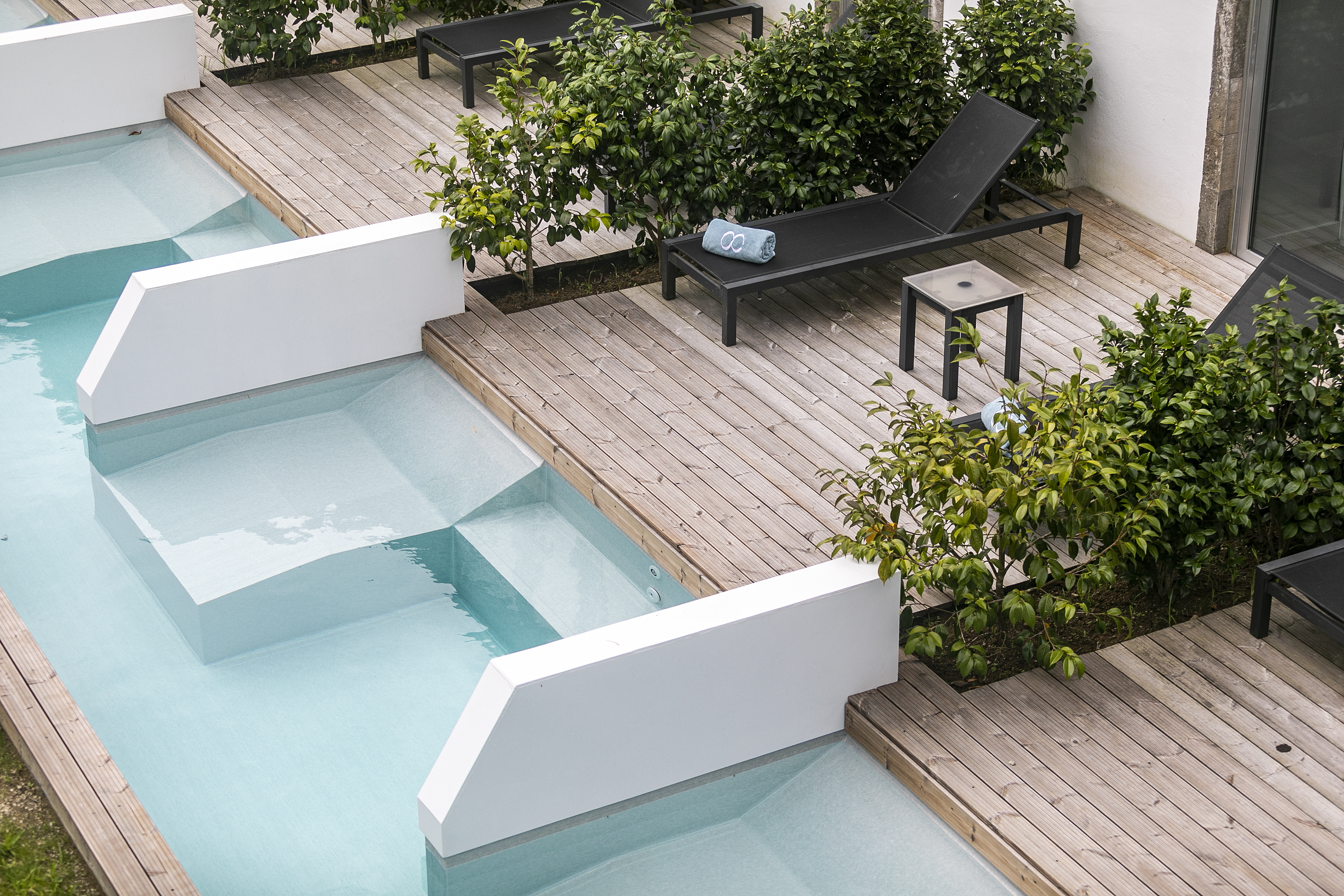 Da cama para a piscina: é assim nas novas piscinas aquecidas no coração da ilha de São Miguel