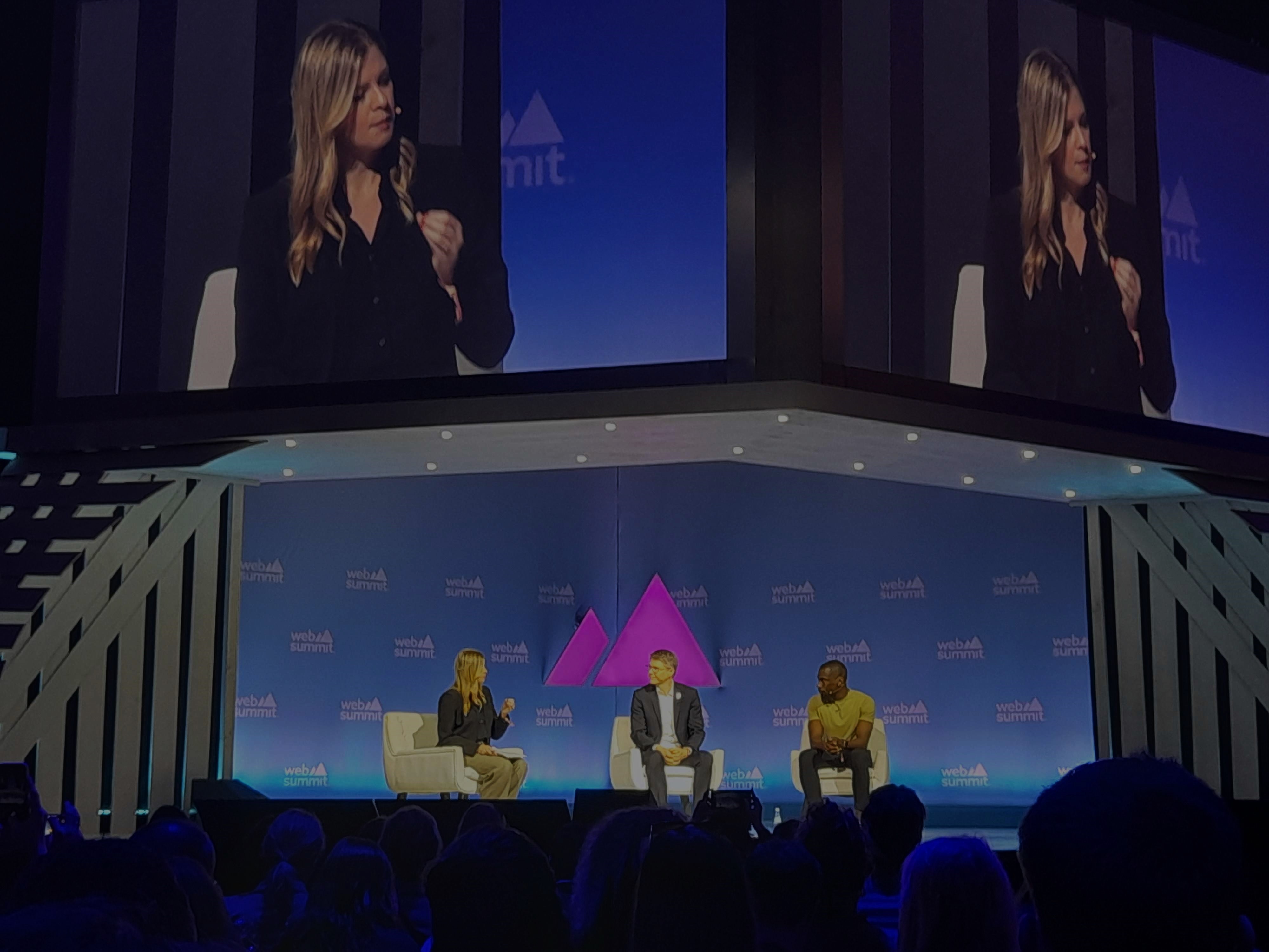 O peso dos direitos digitais numa era marcada pela desinformação e pelo domínio das Big Tech