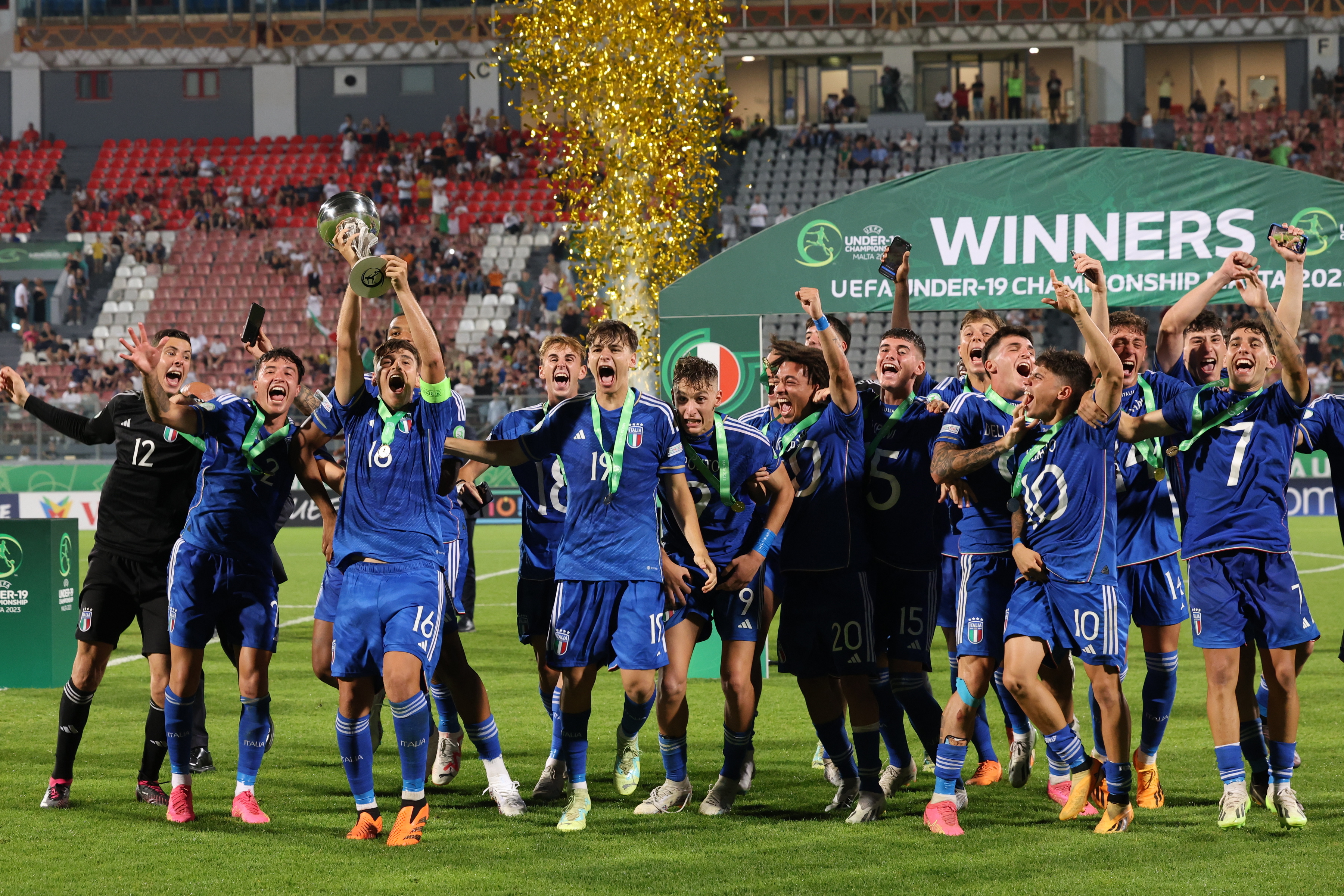 Sub-19 na final do Europeu: «Expoente máximo do futebol de formação» - CNN  Portugal