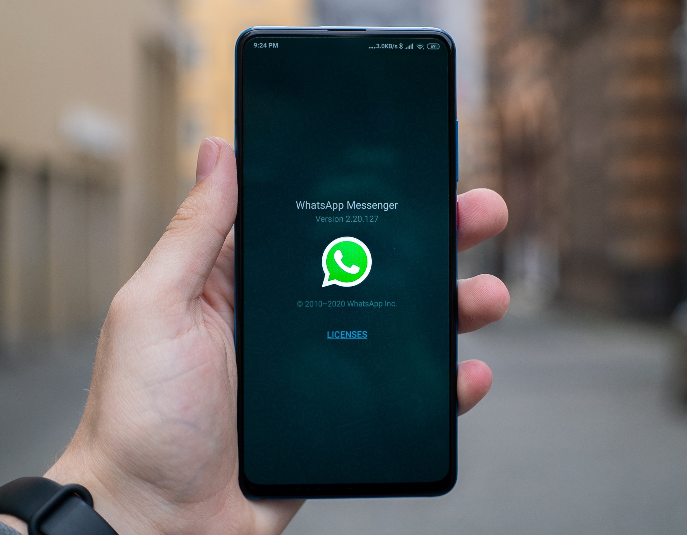 WhatsApp: Perdido num “mar” de respostas? Há uma nova opção para manter tudo organizado
