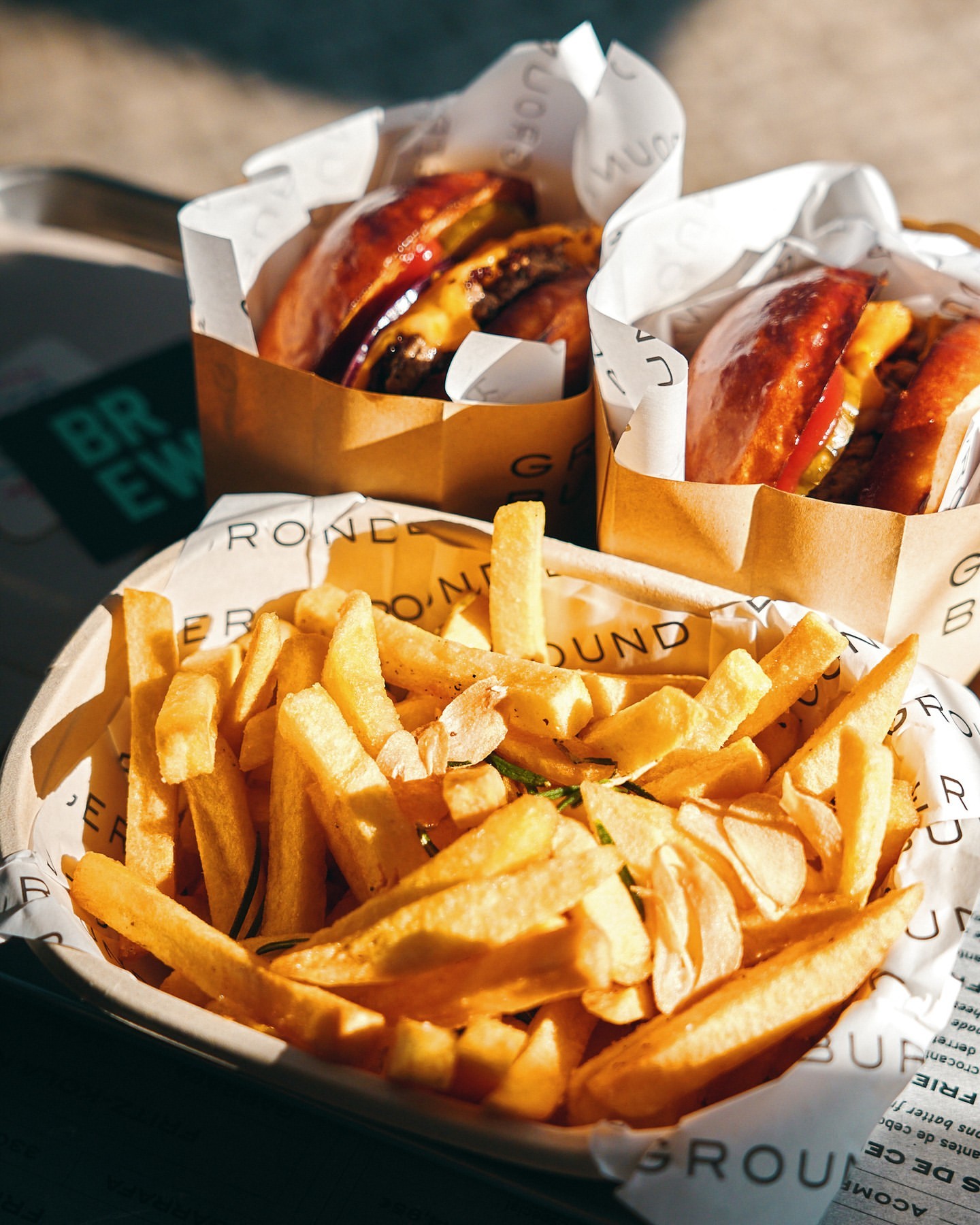 6 spots com opções deliciosas para experimentar neste Dia Mundial do Hambúrguer (e com entrega em casa)