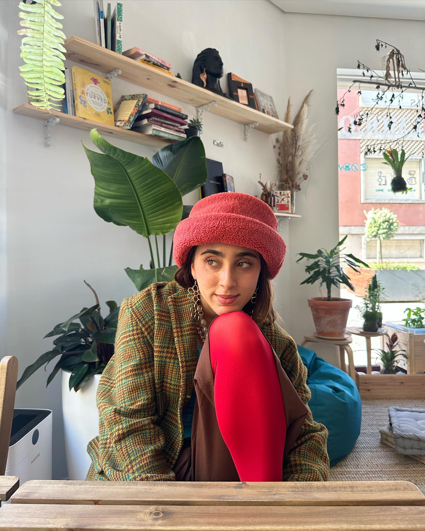 Marie tentou tirar a própria vida após relação abusiva com homem mais velho. “Usou-a até não sobrar nada dela”