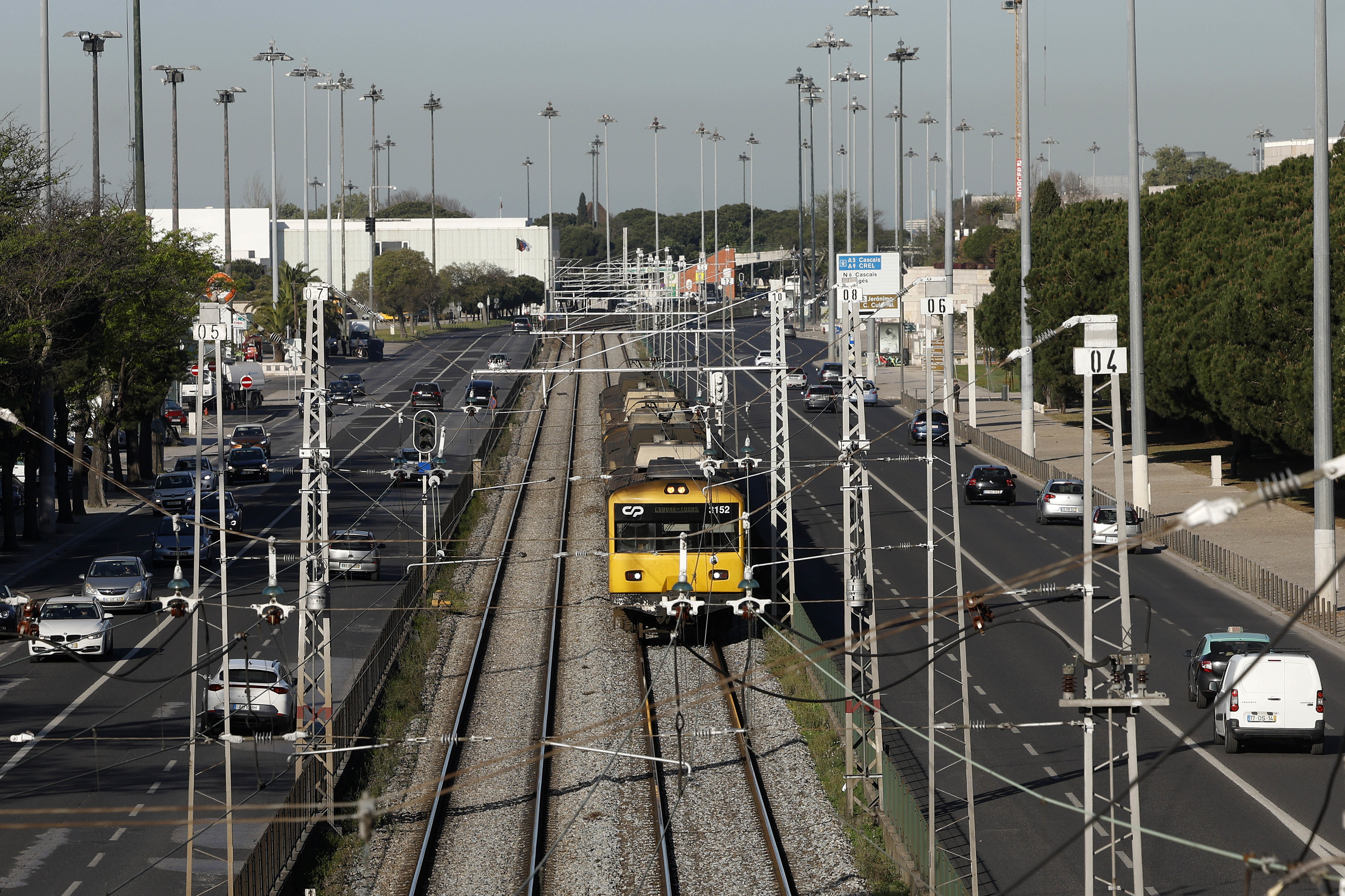 Greves na CP suprimem 196 comboios em 1.085 programados até às 19:00