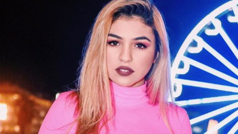 Bárbara Bandeira enfrenta os pais e surge ao lado do namorado Kasha, membro dos D.A.M.A