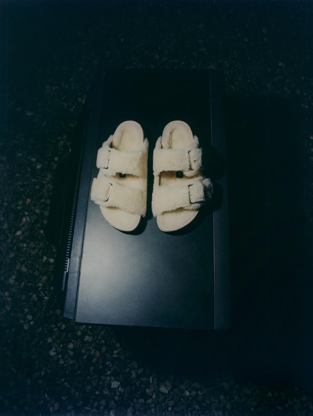 Com pelo ou padrões. Os modelos icónicos da Birkenstock estão de cara lavada para as festas de fim de ano