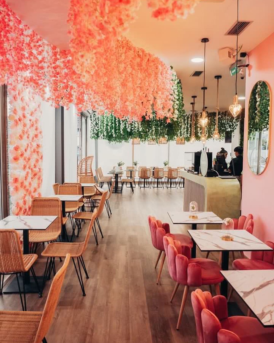 Âncora. O novo spot de Oeiras que fica à beira mar, serve brunch o dia todo e é super instagramável