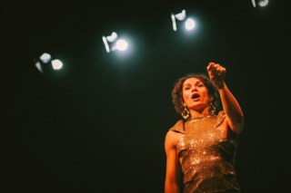 Atriz trans que interrompeu peça no São Luiz está desaparecida há 48 horas — depois de ser ameaçada de morte