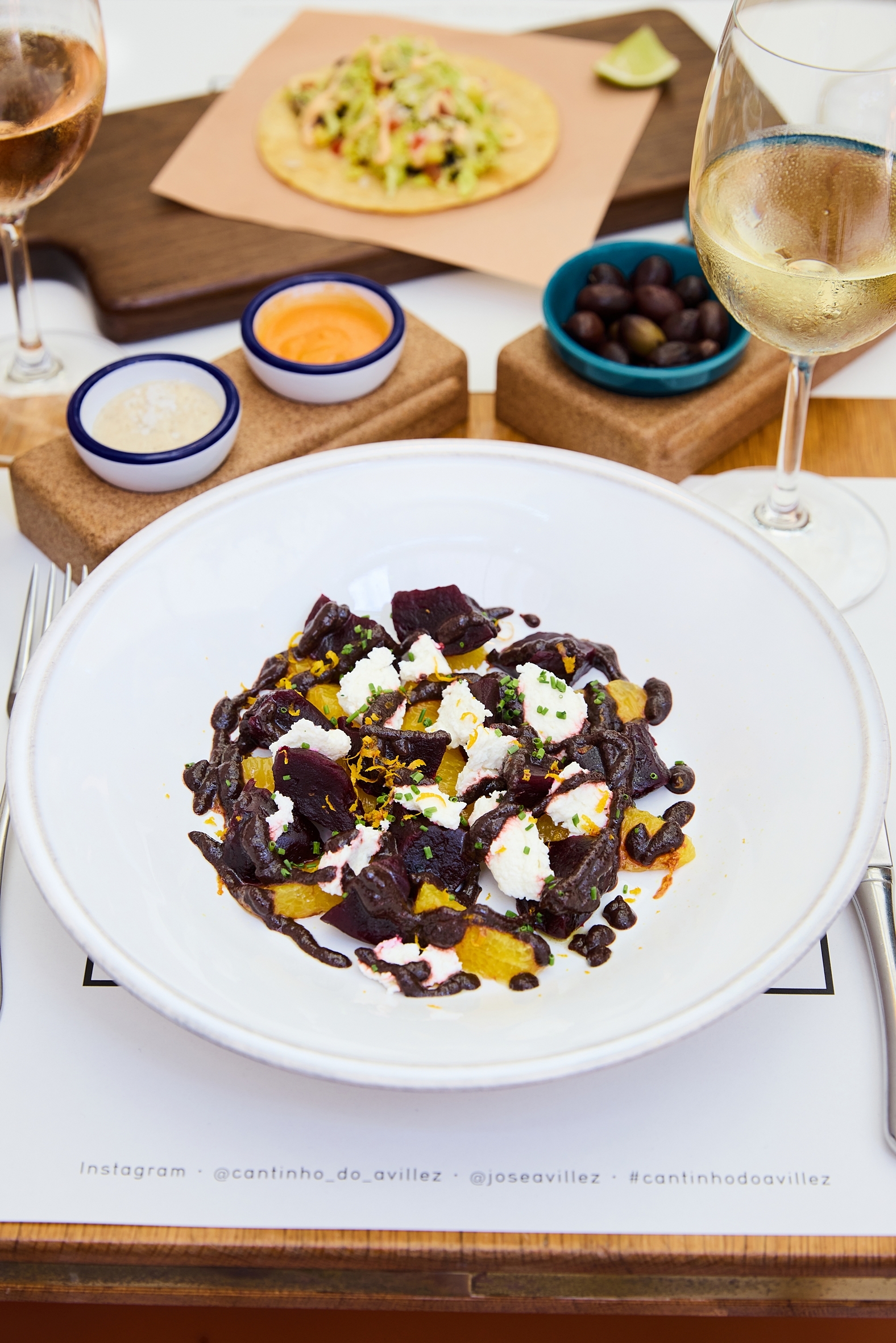 Cantinho do Avillez de Cascais. Vá provar os menus de almoço que sabem a verão e começam nos 18,50€