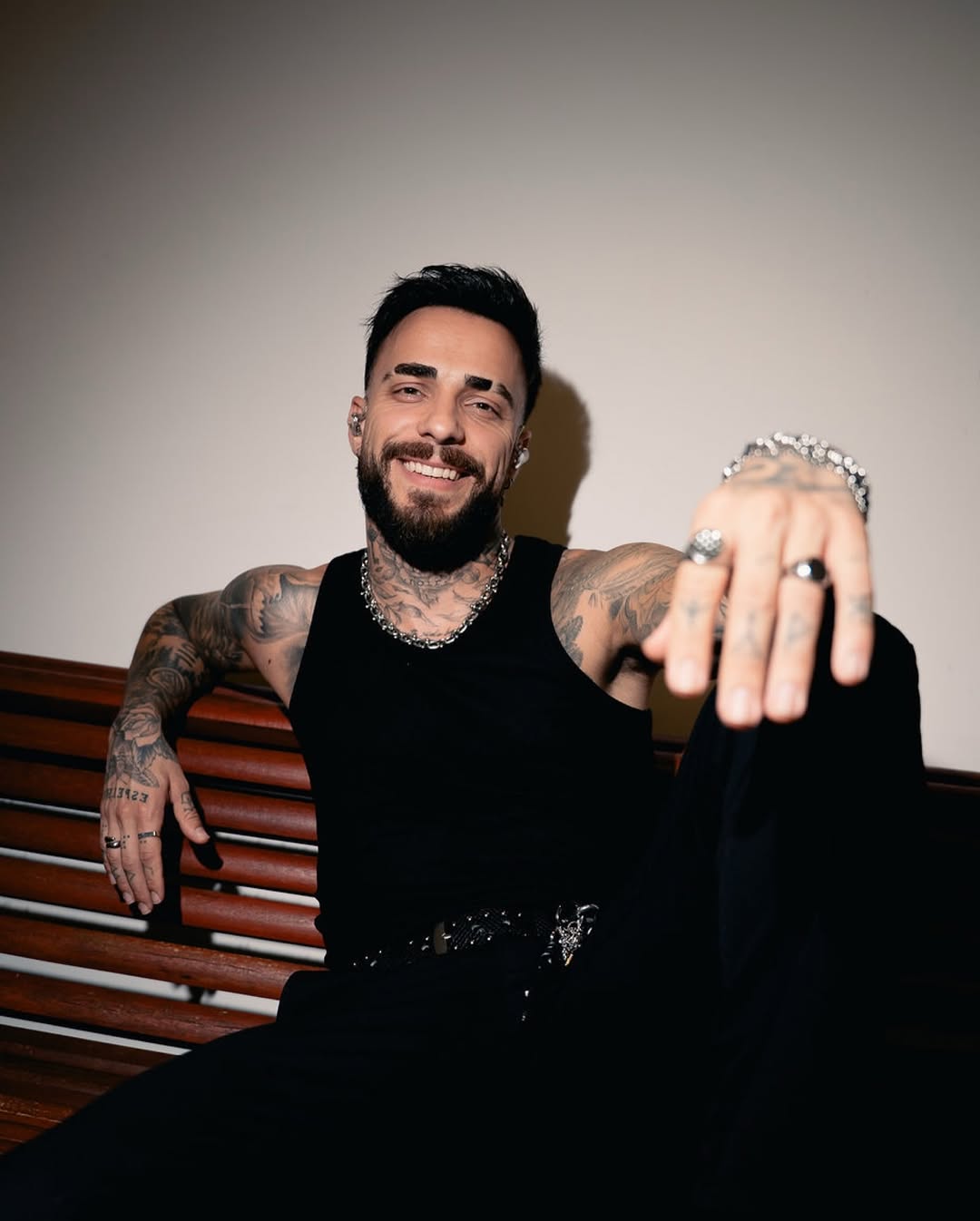 Diogo Piçarra faz 35 anos. Veja 35 fotos do cantor português (com muita pinta)