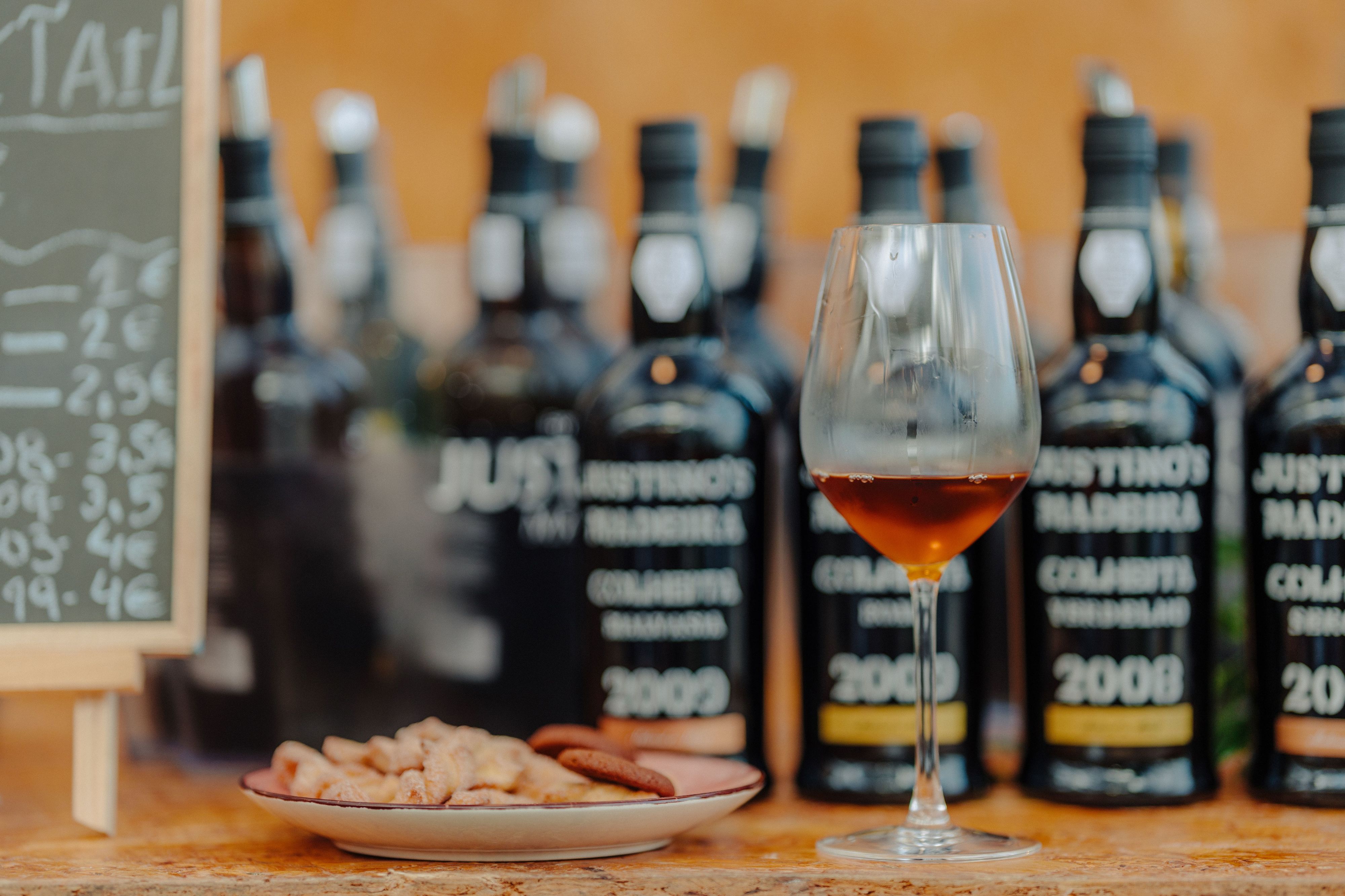 Vem aí uma MasterClass sobre Vinho Madeira (e sim, inclui degustação)