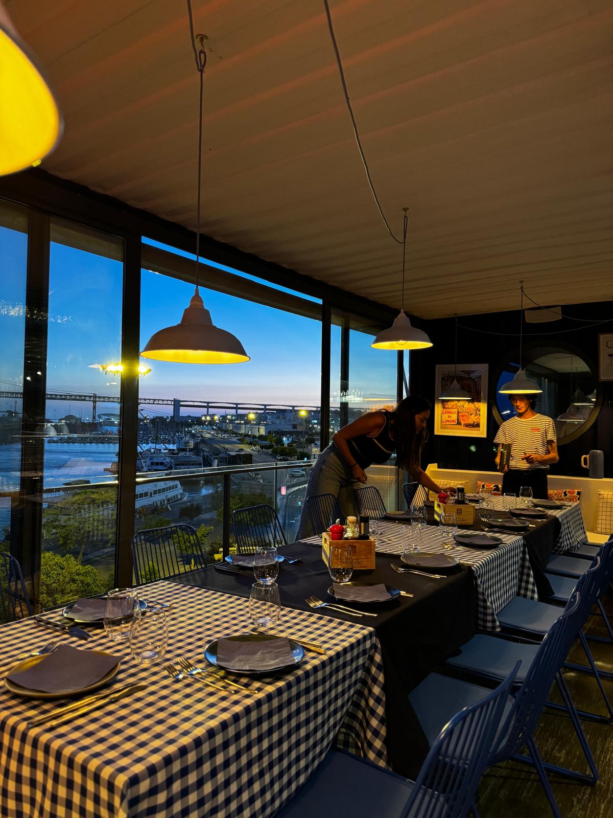 Tutto Passa. Este restaurante em Lisboa traz a gastronomia italiana até à capital, com vista para o Tejo