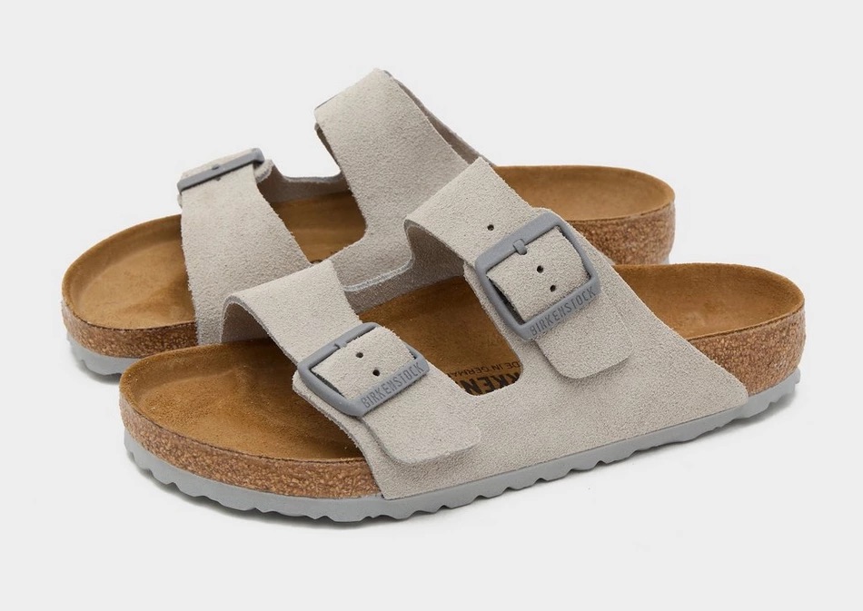 Estas Birkenstock custam 120€. Eis 12 alternativas com pinta (com preços desde 14,99€)