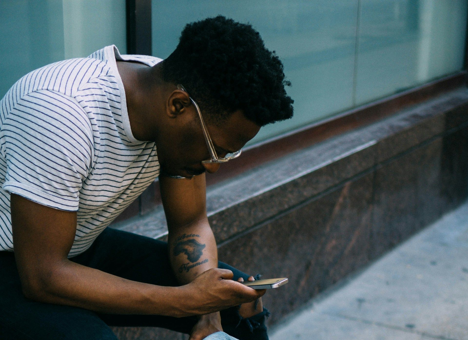 Manter um diário leva tempo por isso nada como ditar e ter uma app para resumir tudo