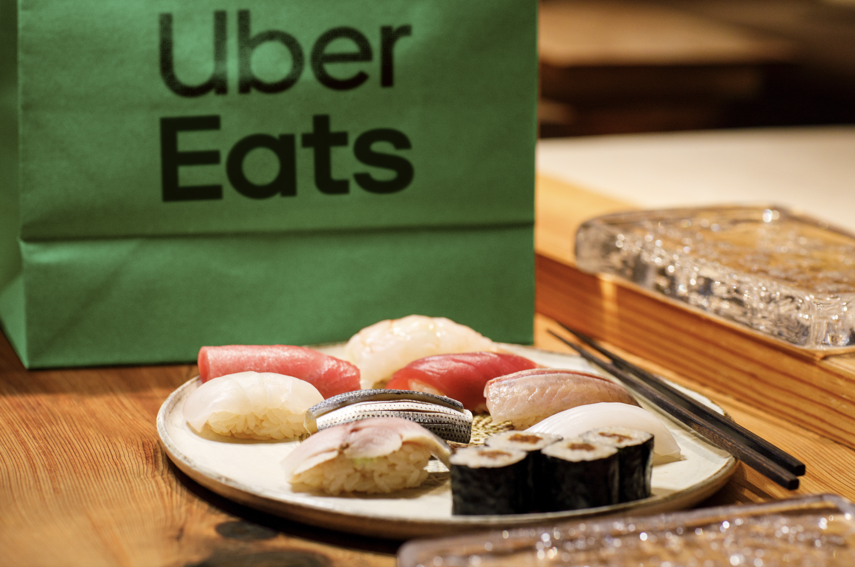 Sushi é bom. Com descontos, ainda melhor. Uber Eats tem dezenas de restaurantes a 50%