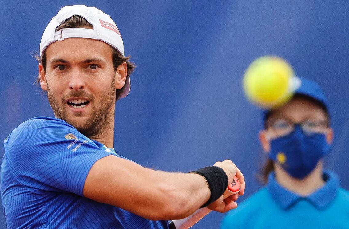 Sabia que João Sousa tem um hotel em Guimarães? Descubra quanto custa dormir como um campeão