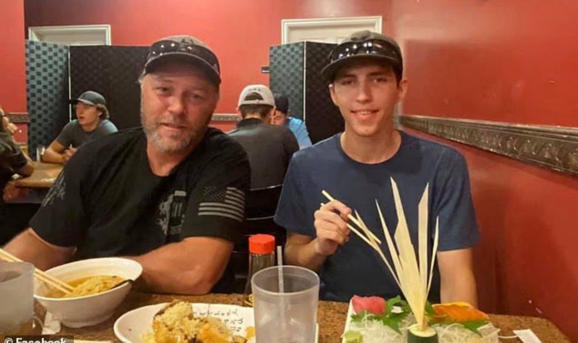 Suspeito de matar Charlie Kirk detido. Homem de 22 anos foi denunciado ao FBI pelo próprio pai