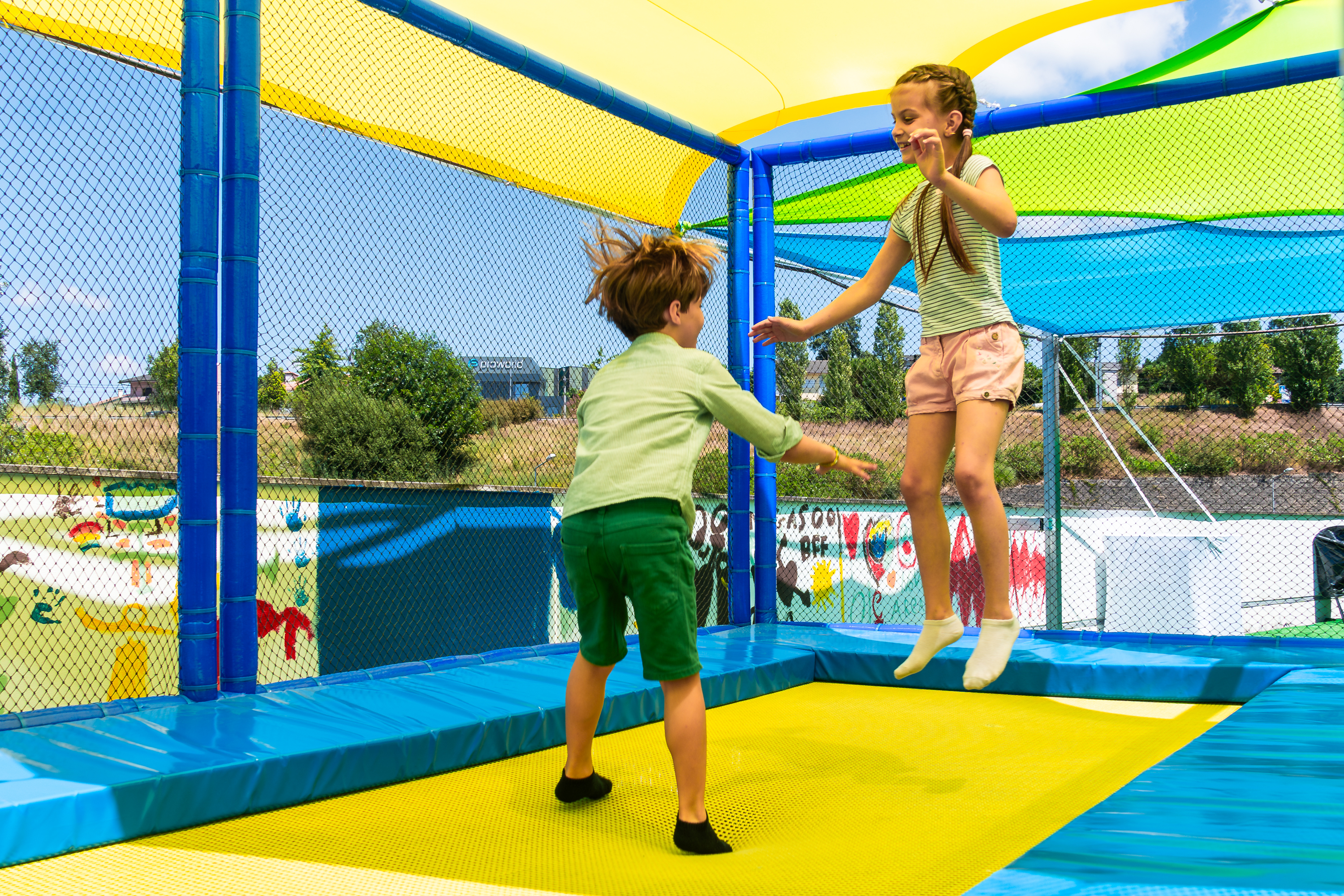 Trampolins e festa da espuma. Há um novo parque de diversões em Braga perfeito para os pequenos (e é grátis)