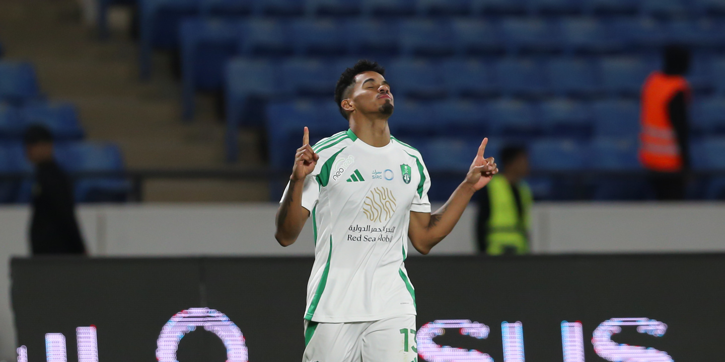 Galeno brilha no Al Ahli com golo e assistência na vitória sobre o Damac