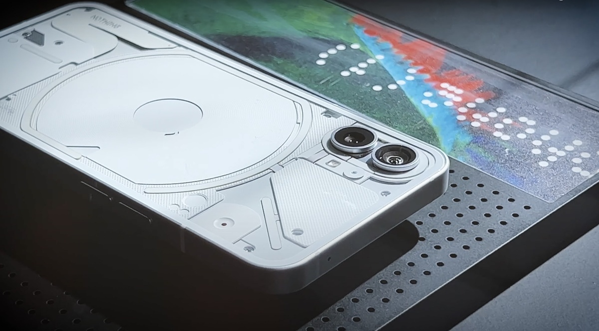 Vem aí um podcast de Ricardo Araújo Pereira. “Coisa Que Não Edifica Nem Destrói” é o novo projeto do humorista