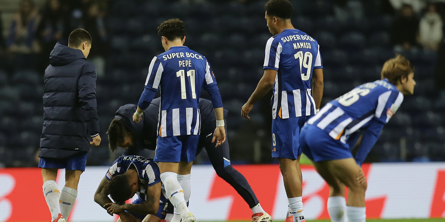 Análise FC Porto 1-1 Santa Clara: O que falta acontecer a este Dragão?