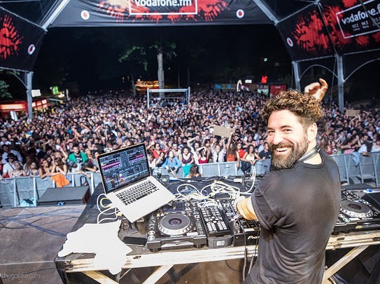 Com saudades do Boxer? Nuno Lopes dá música em Albufeira e vai poder ver tudo sem sair de casa