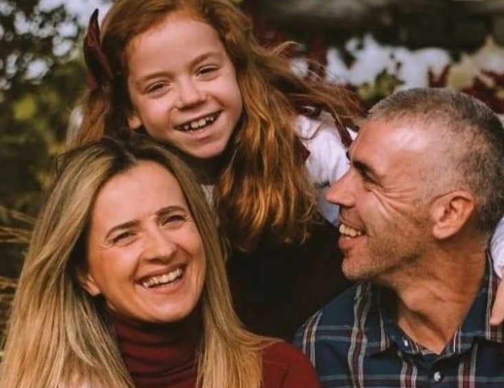 Leonor tem 10 anos, e um cancro raro difícil de tratar. Madalena Abecasis apela à ajuda de todos