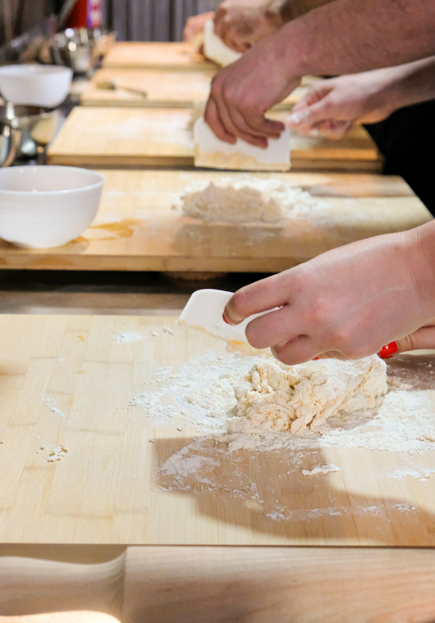 Aprenda a fazer pasta do zero neste workshop onde tem de meter (literalmente) as mãos na massa