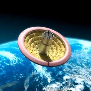 Bershka lança coleção inspirada nos anos 90 e na Coca-Cola