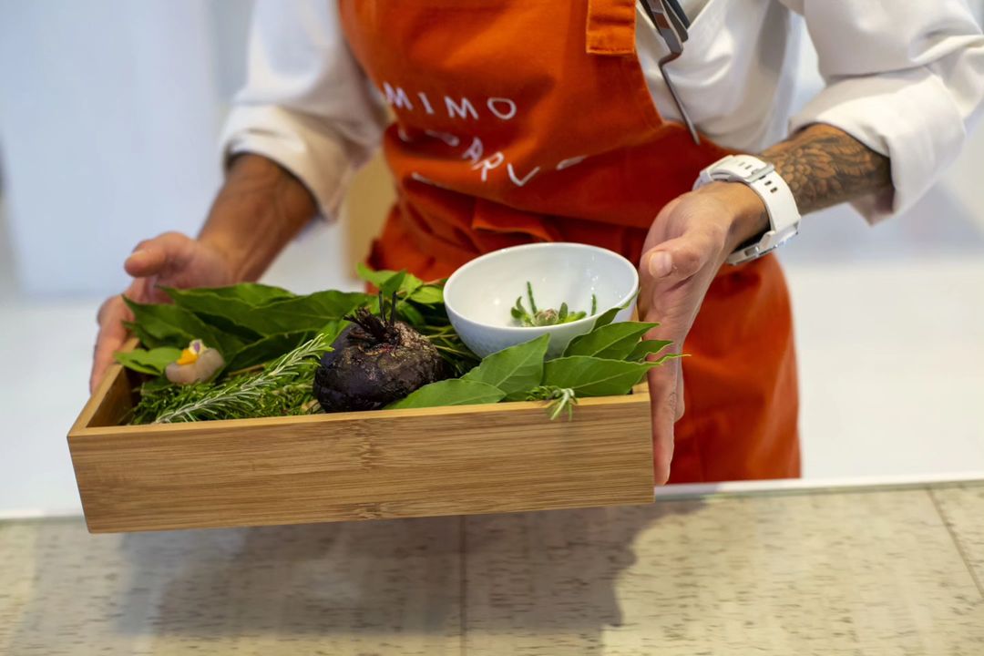 Já só tem uma oportunidade para jantar na Chef’s Table do Pine Cliffs Resort. Vá por nós, vale a pena