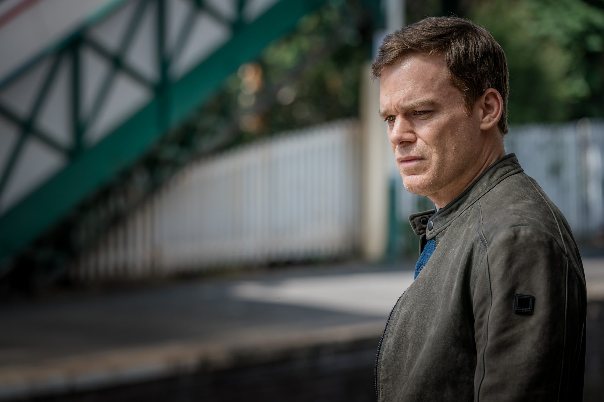 Michael C. Hall regressa à televisão com papel principal na nova série da Netflix — e já há trailer