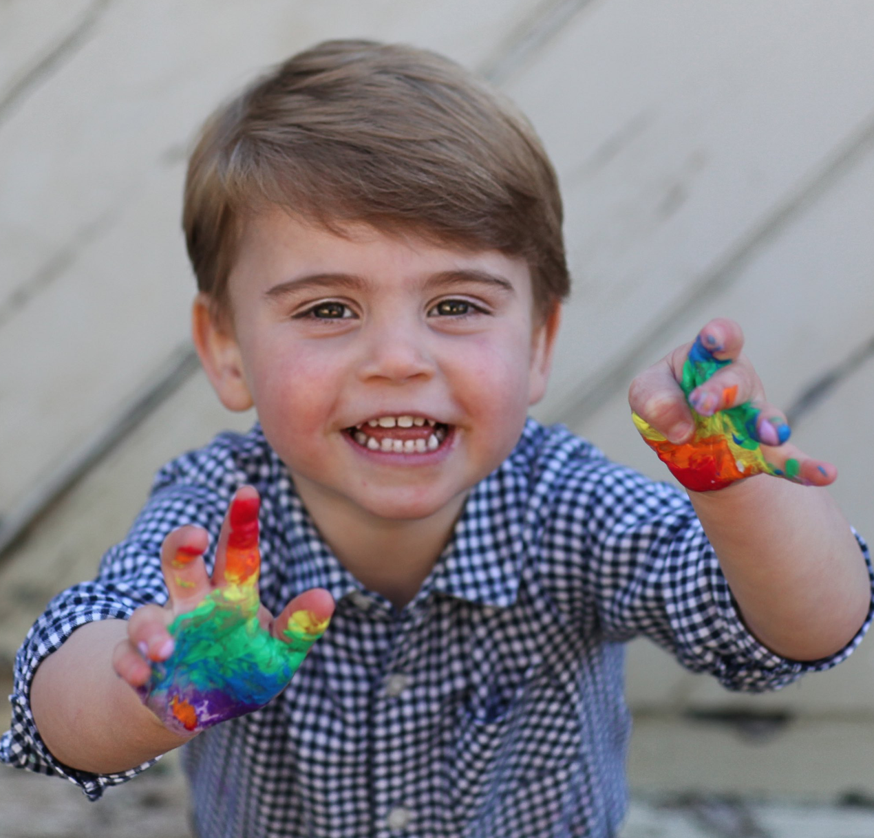 Kate Middleton fotografou os bastidores do aniversário do filho Louis. Veja as imagens