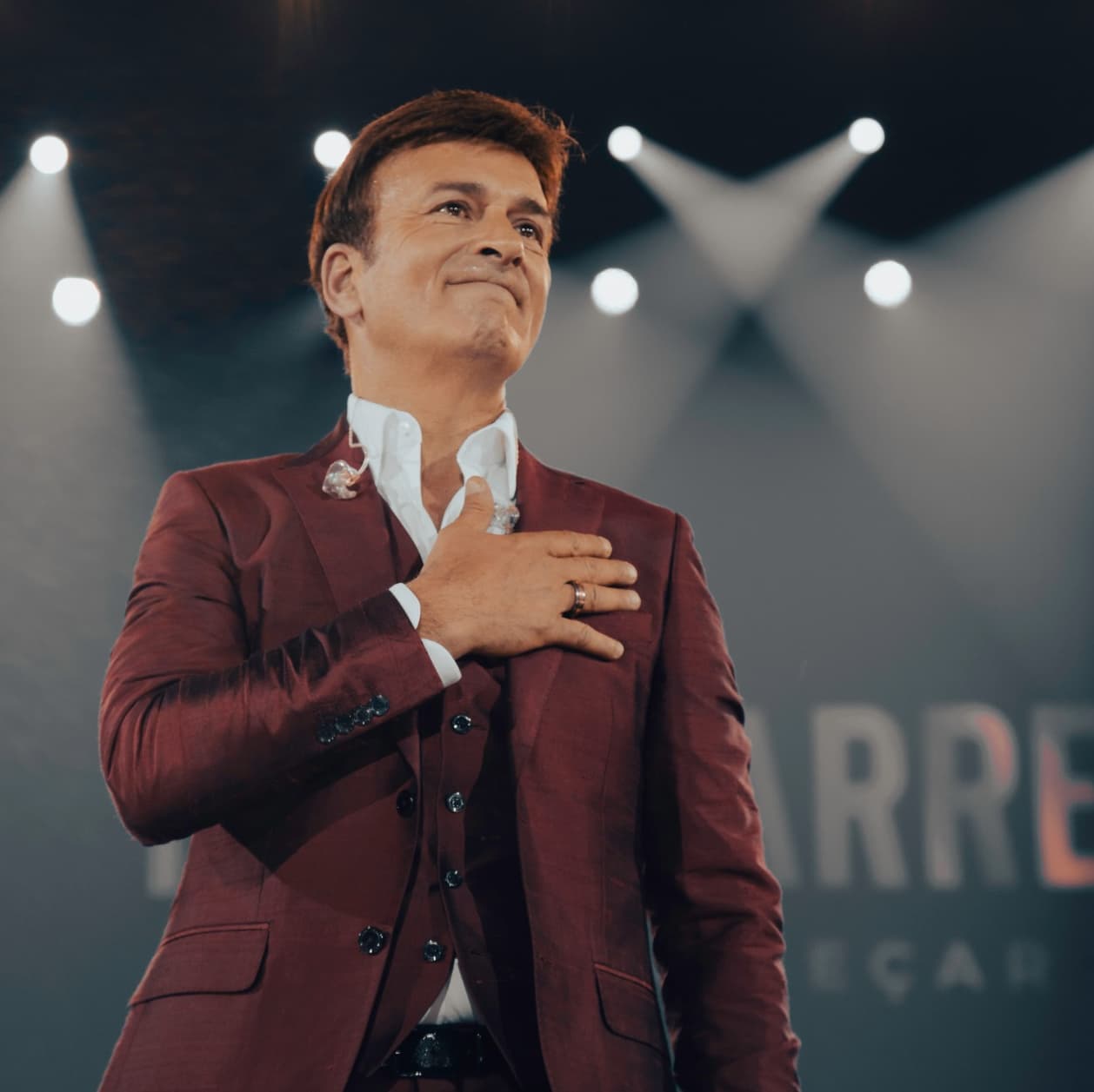 Série sobre Tony Carreira está quase a arrancar. Esta atriz será ex do cantor (mas protagonista é mistério)