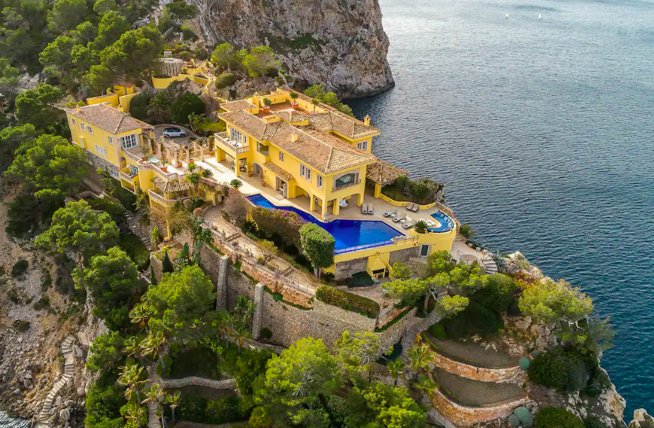 Pode dormir na mansão onde Diana e Dodi de “The Crown” passaram férias (e sentir-se como realeza)