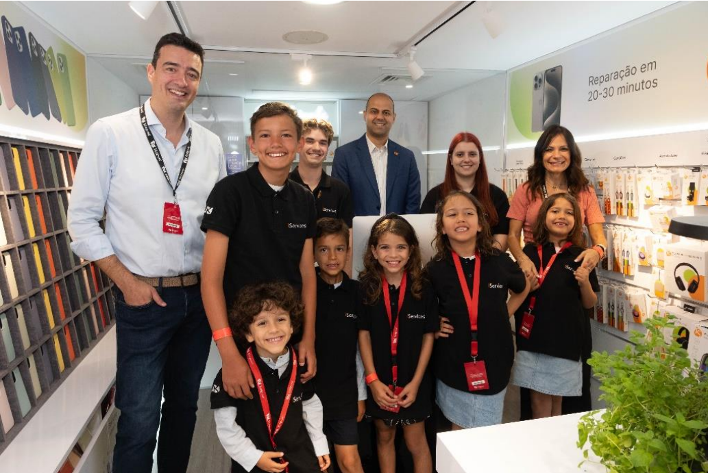 Há mais uma atividade divertida na KidZania para os mais pequenos — e esta envolve telemóveis. Saiba tudo