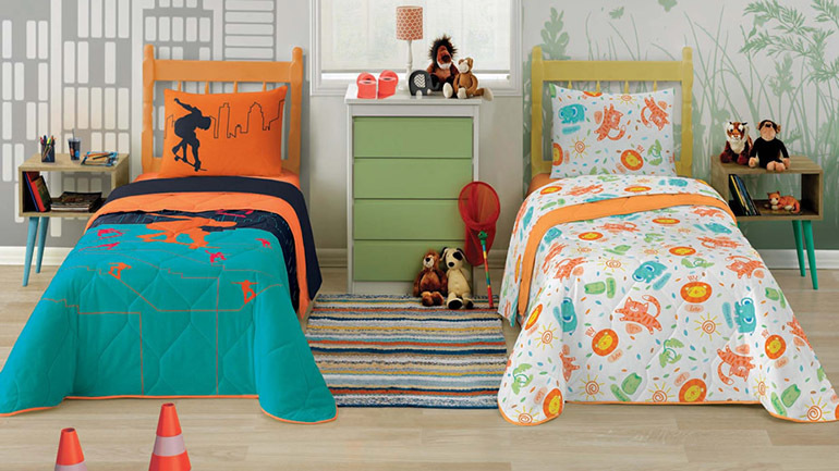 Pediatra explica se é melhor ou pior que irmãos partilhem quarto