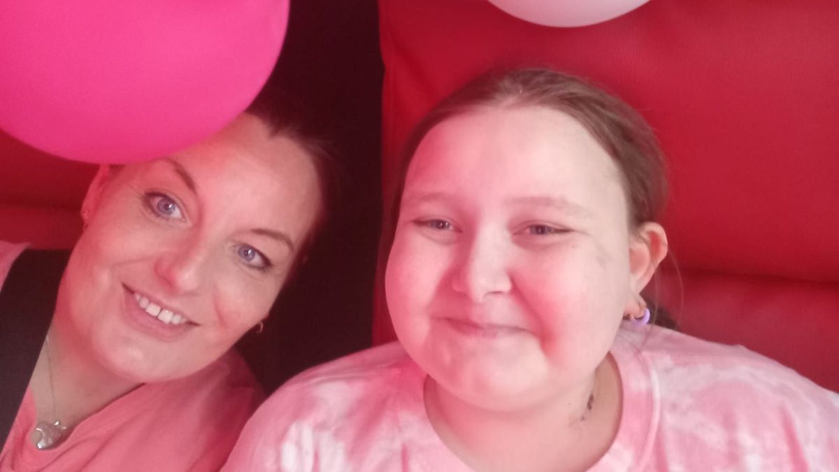 Criança com cancro terminal foi 8 vezes ao hospital. Médicos achavam que era um problema no estômago