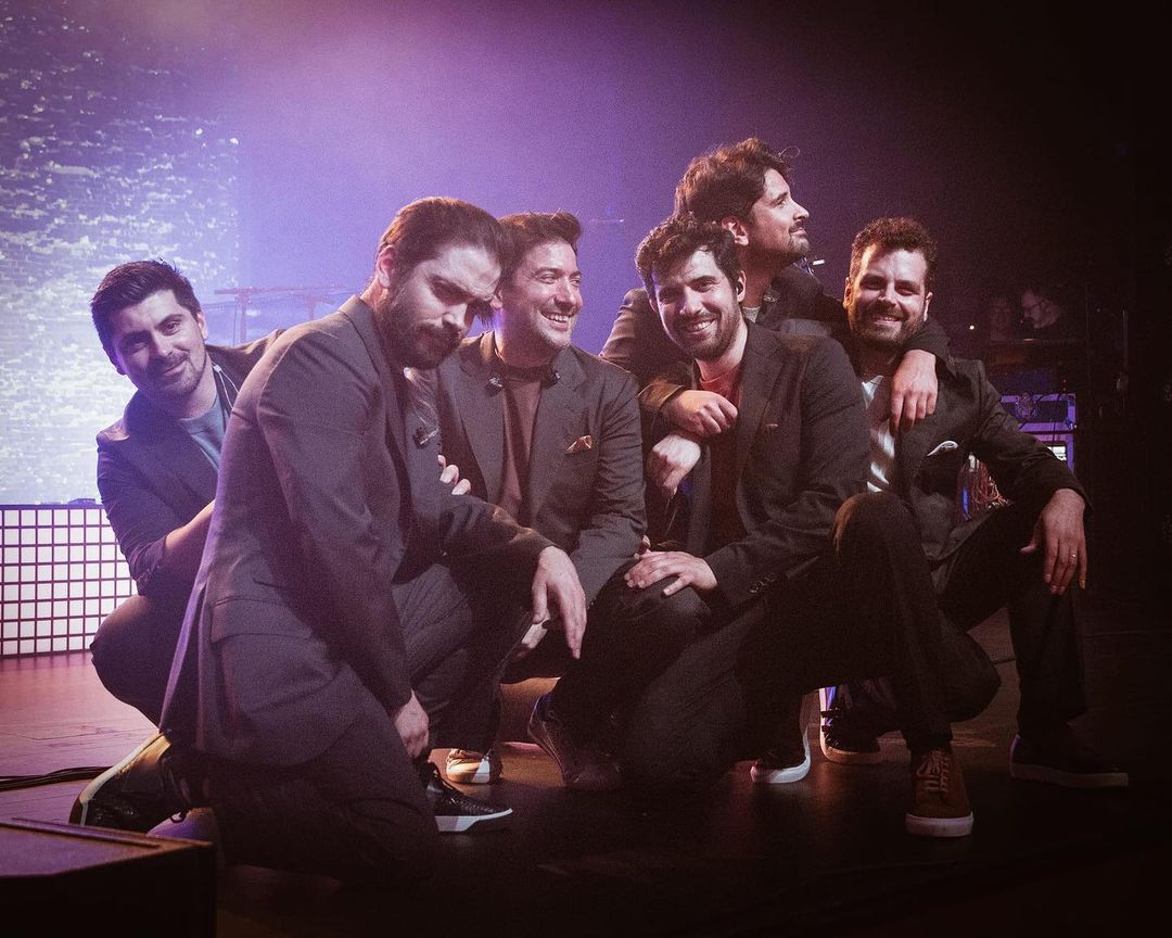 5 festas de passagem de ano à borla (e concertos de Os Quatro e Meia e Tony Carreira)