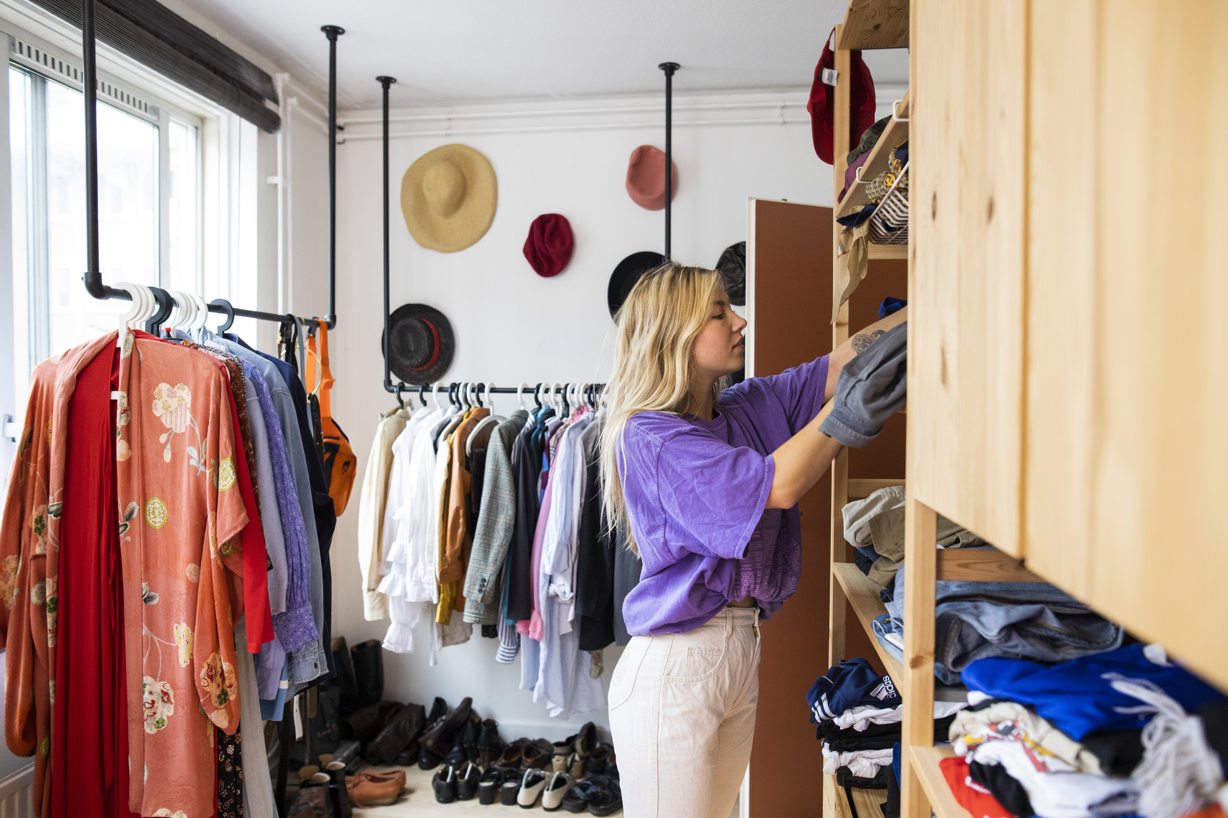 Roupa, brinquedos e até livros. Pode comprar e vender tudo isto neste novo site