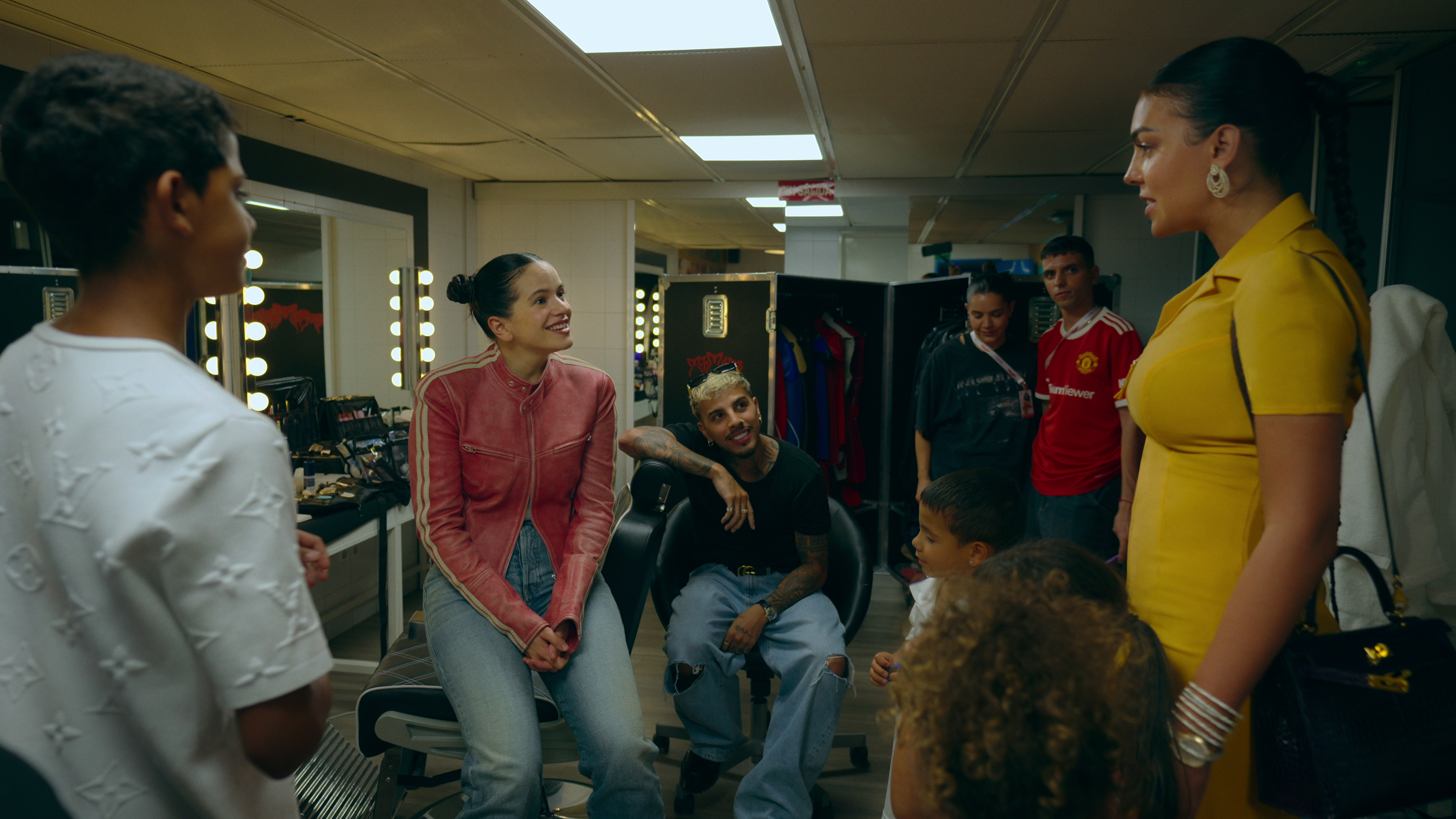 Do “banho checo” ao saco Hermès para o tupperware. Os 6 momentos mais WTF de “Soy Georgina”