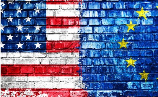 Associações defendem que lei dos mercados digitais não pode ser moeda de troca nas negociações aduaneiras UE/EUA