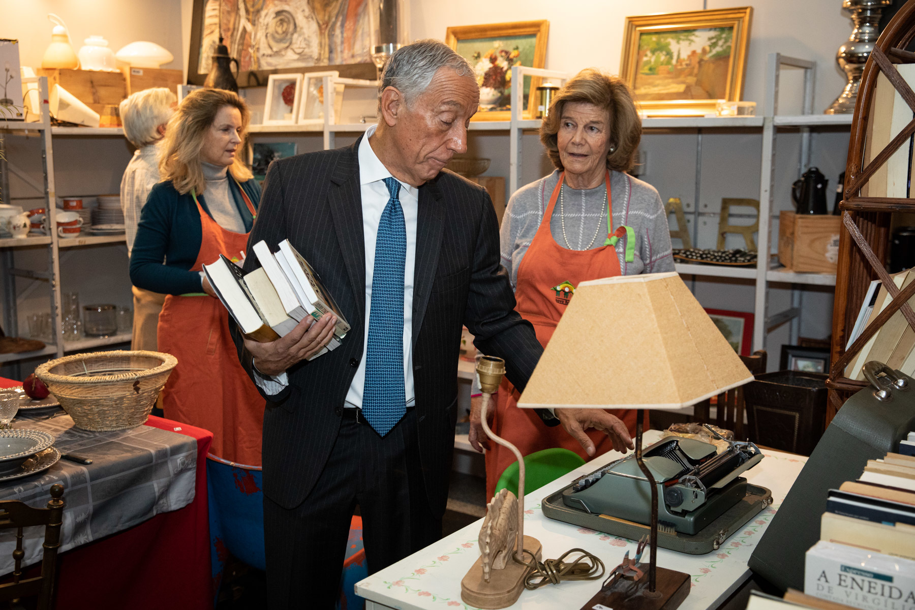 O mercado solidário favorito do presidente da República está de volta. Saiba o que pode comprar