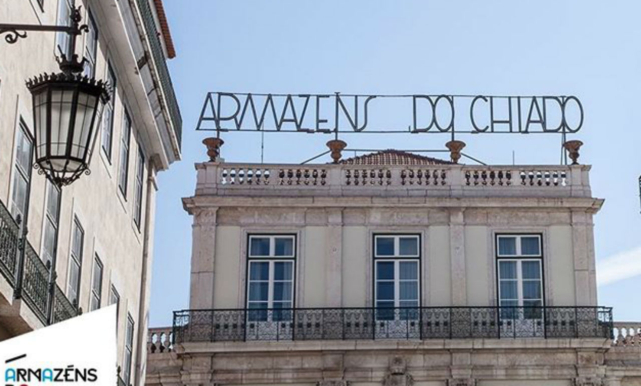 Descontos e música ao vivo para celebrar os 20 anos dos Armazéns do Chiado