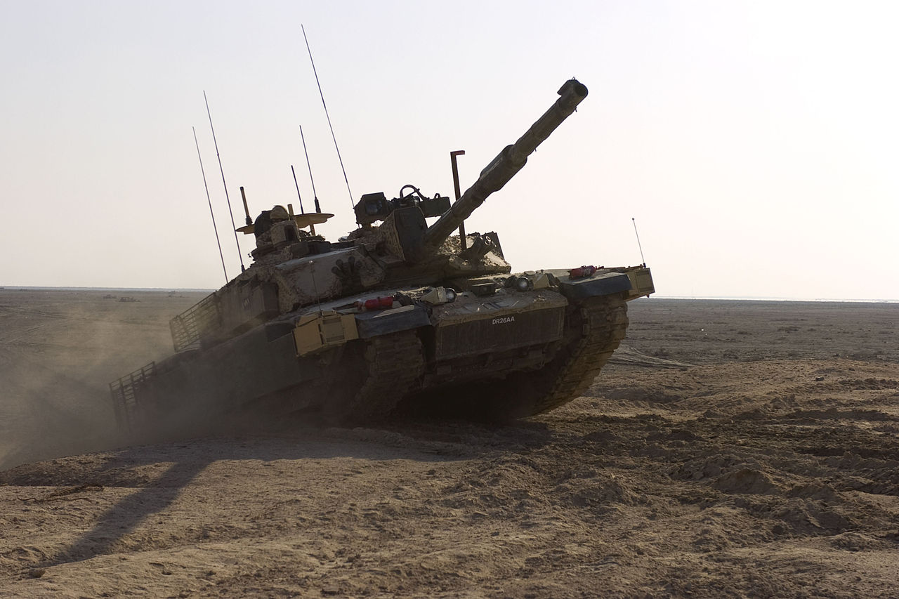 Vídeo mostra tanque Challenger-2 destruído na Ucrânia pelas forças russas -  Internet - SAPO Tek