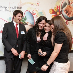 15 famosos portugueses que não imaginavam que pudessem estar no Tik Tok