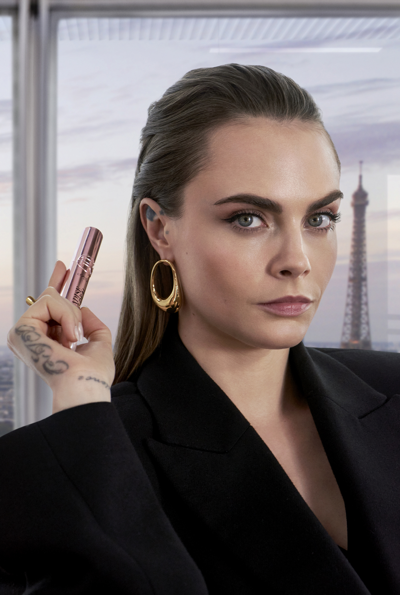 Pestanas perfeitas por menos de 14€. Esta nova máscara de supermercado promete e entrega tudo