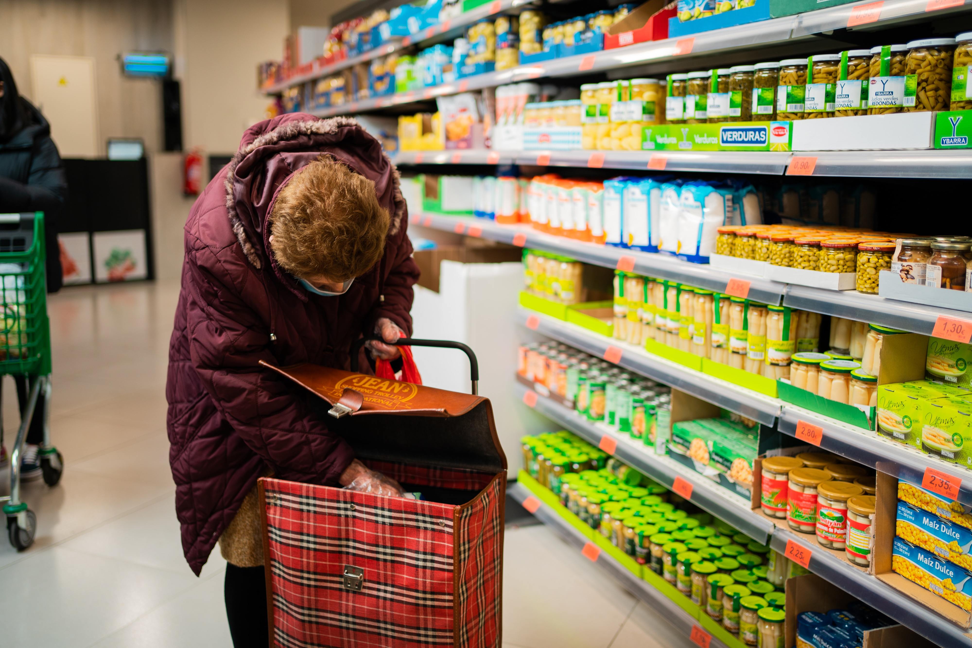 A vida está cara em Portugal? Comparámos os preços do cabaz alimentar com Espanha, França e Inglaterra
